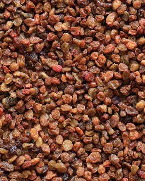 تصویر 2 از کشمش پلویی تیره با عطر انگور خشک شده مرغوب